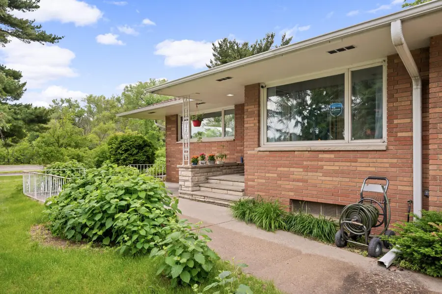 1495 County Road B2 W, Roseville, MN 55113 - #3