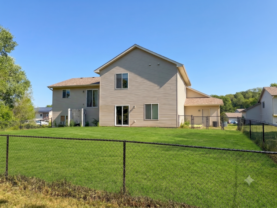 820 Kelly Street, Lino Lakes, MN 55014 - #3