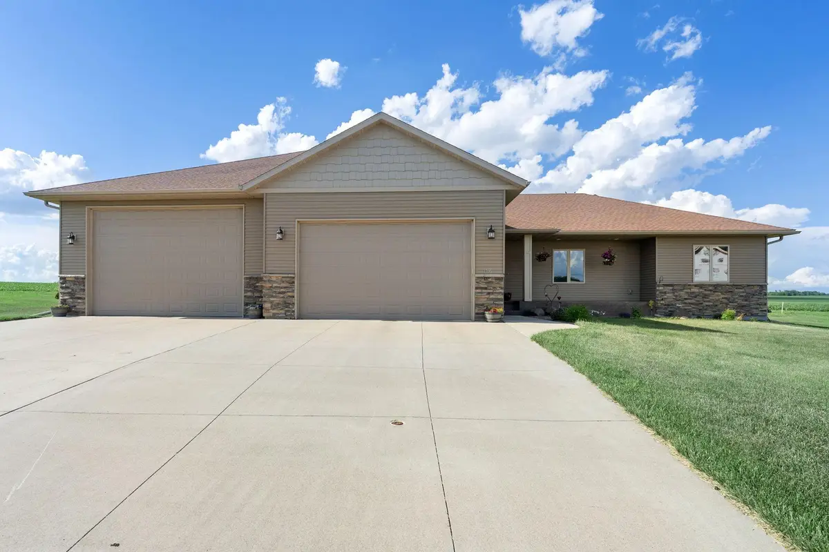 1920 Wolf Berry Place Ne, Owatonna, MN 55060 - #1