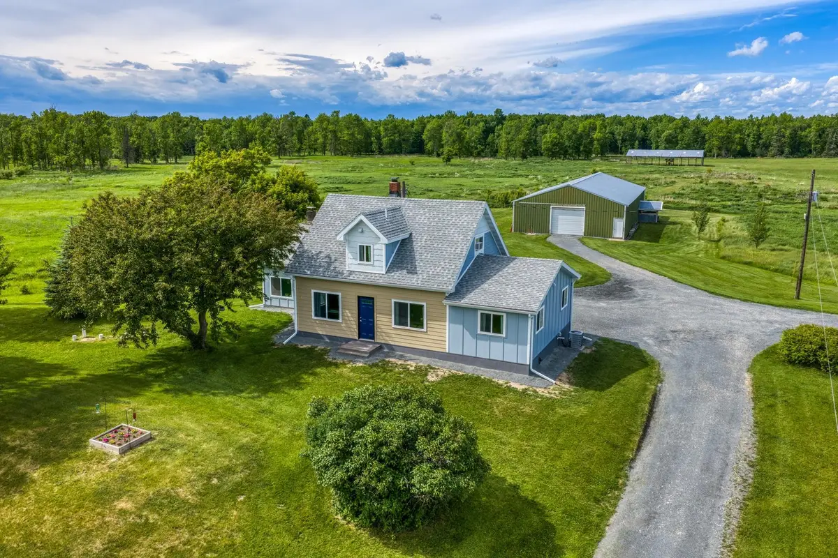 2589 Lindgren Road Ne, Bemidji, MN 56601 - #1