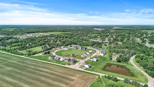 9990 14th Circle Ne, Saint Michael, MN 55376