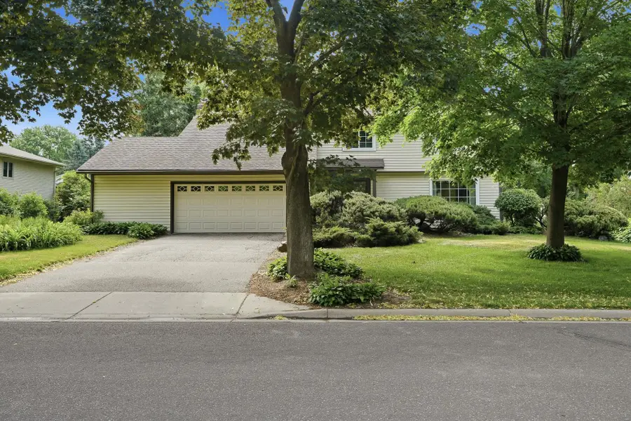 8527 Isle Avenue S, Cottage Grove, MN 55016 - #2