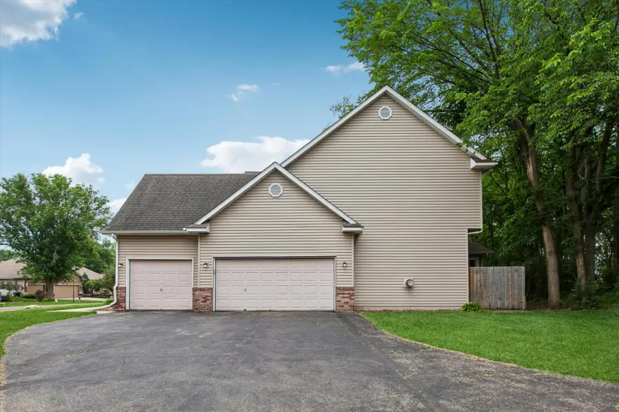 17123 Jonathan Court, Lakeville, MN 55044 - #2