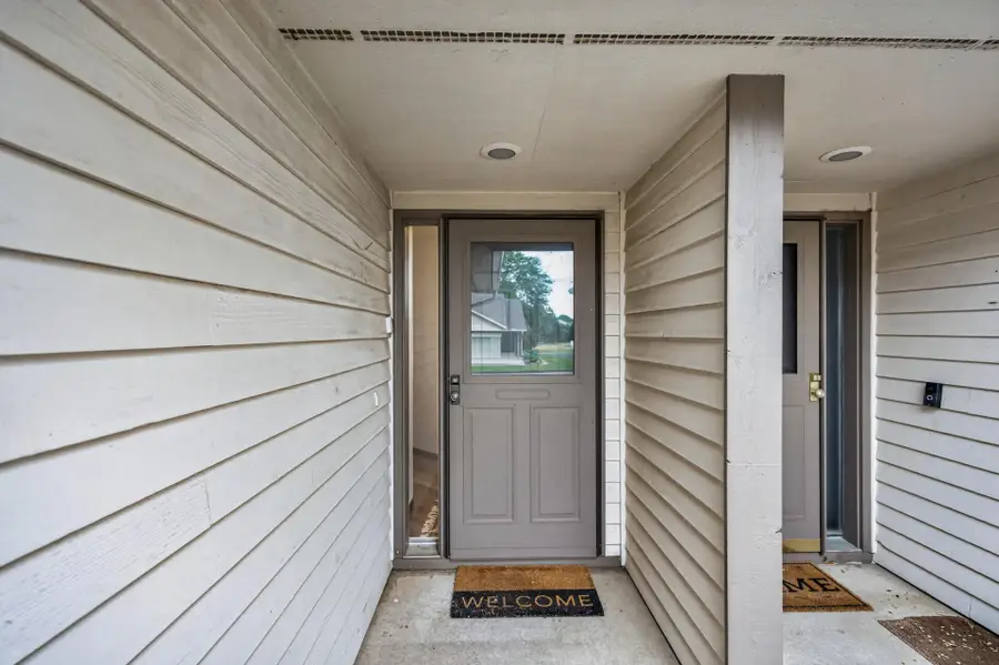 6710 Buckley Circle, Inver Grove Heights, MN 55076 - #2