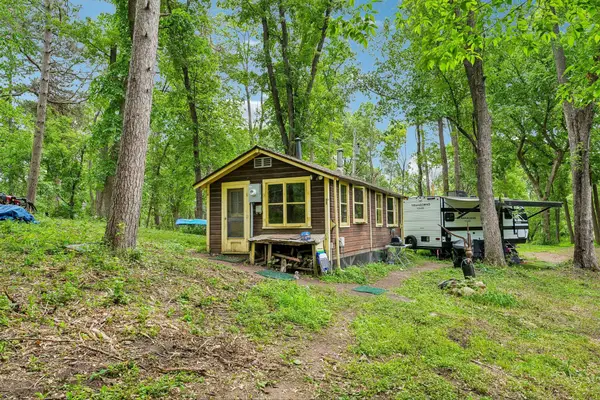 450 Chestnut Street, Marine On Saint Croix, MN 55047
