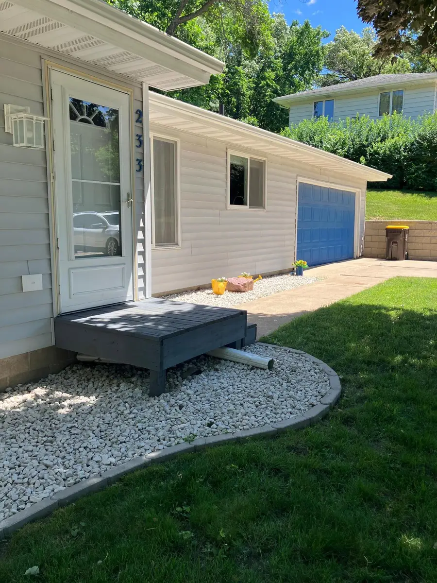 233 E Amber Lake Drive, Fairmont, MN 56031 - #2