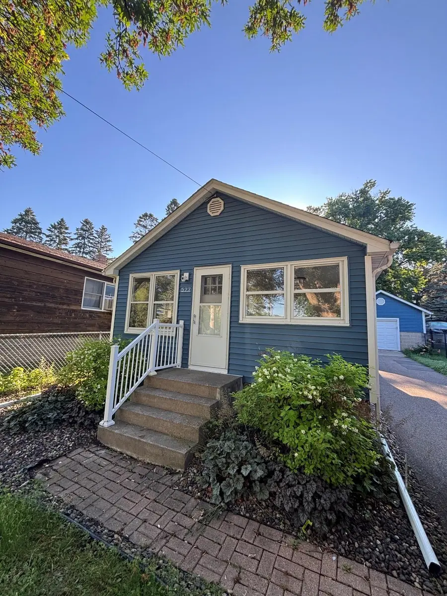 577 Glenbrook Avenue N, Oakdale, MN 55128 - #2