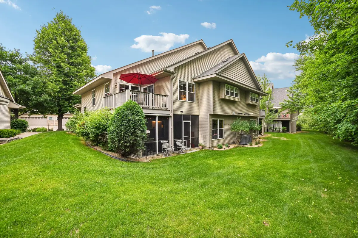 1026 Saint Johns Bay, Woodbury, MN 55129 - #1