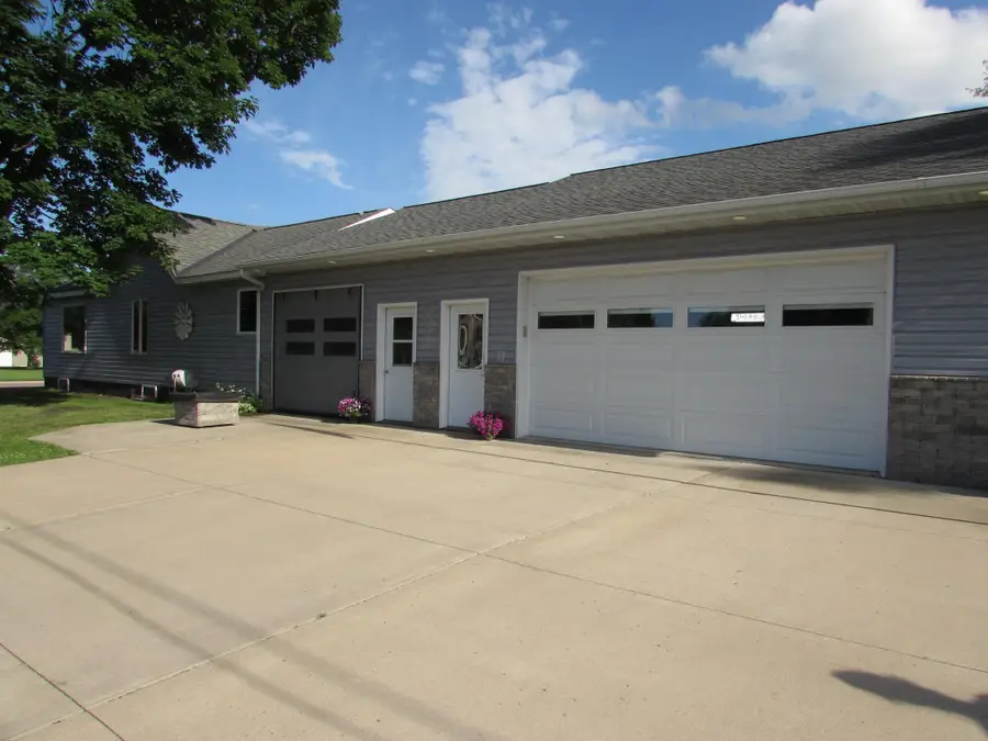 200 Kenzie Street, Sherburn, MN 56171 - #2