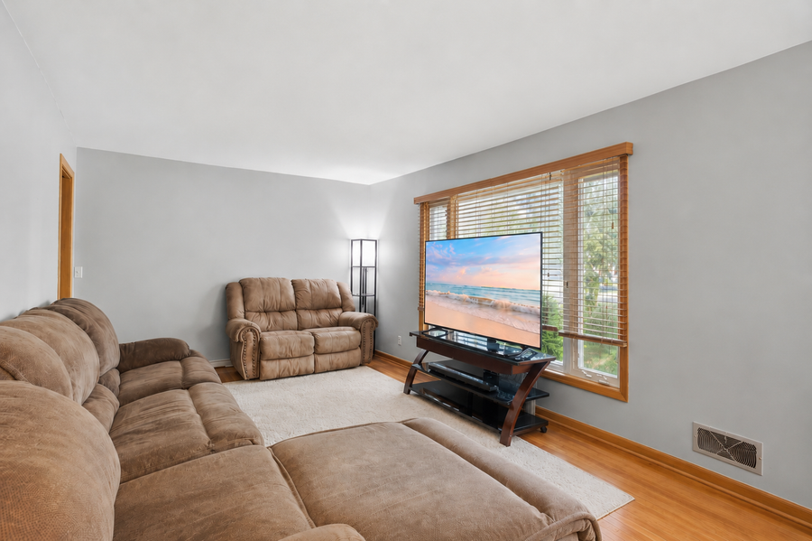 915 River Avenue S, Sauk Rapids, MN 56379 - #2