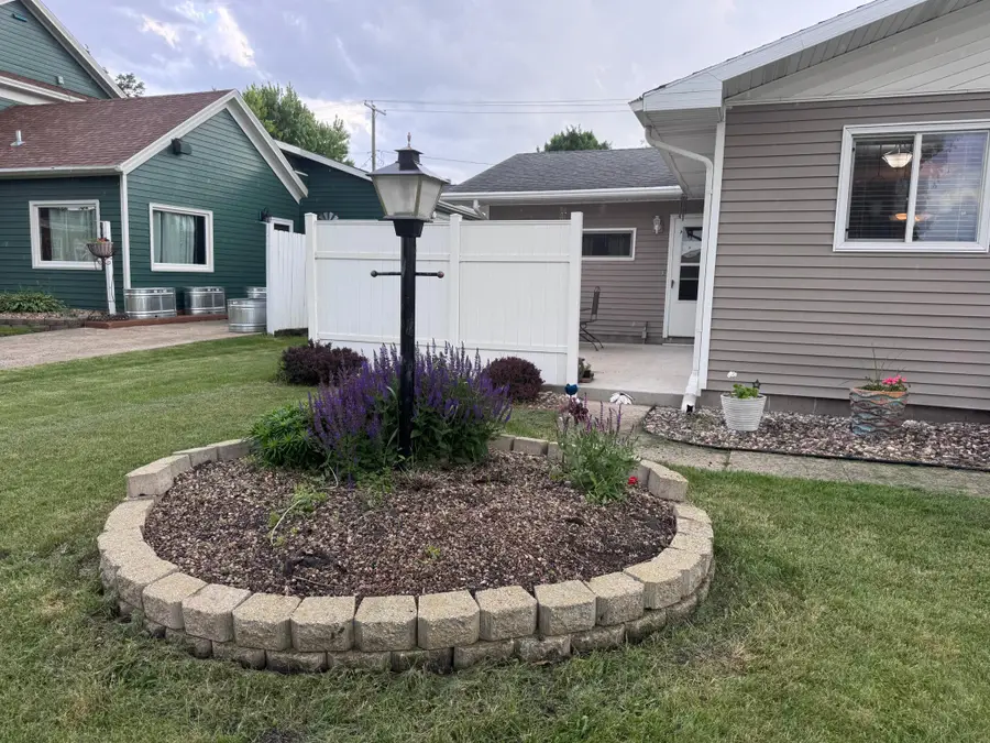 308 Oak Street, Lisbon, ND 58054 - #3