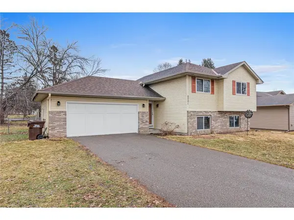 8001 Jeffery Avenue S, Cottage Grove, MN 55016