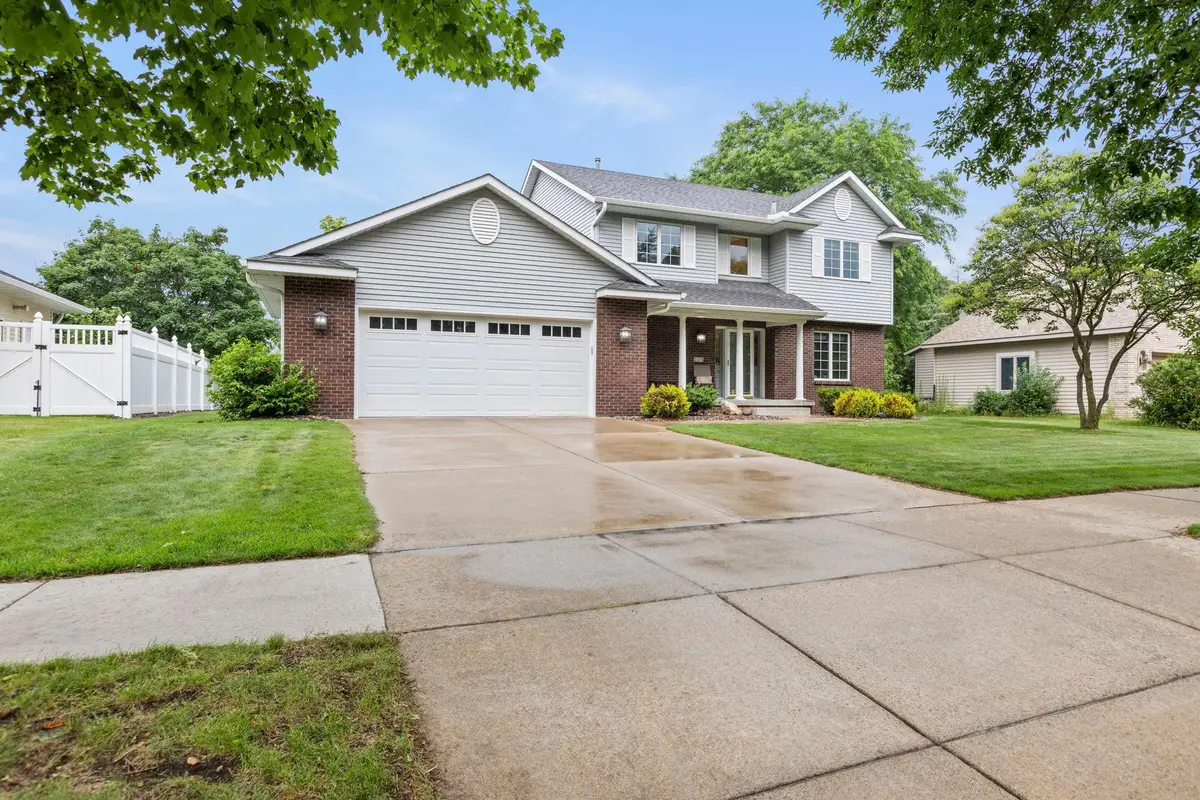 2215 7th Avenue S, Saint Cloud, MN 56301 - #1