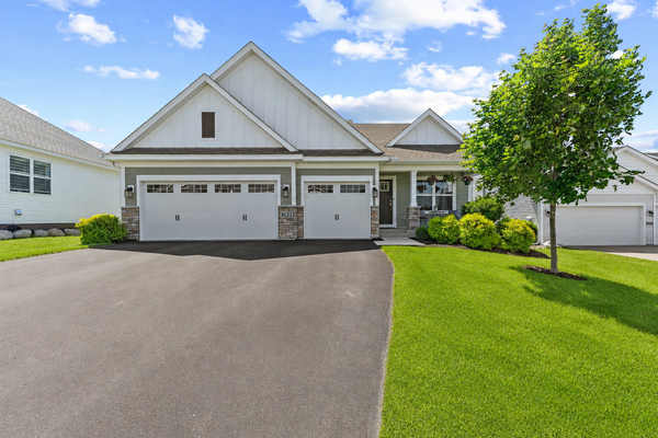13924 Ashley Court, Rosemount, MN 55068