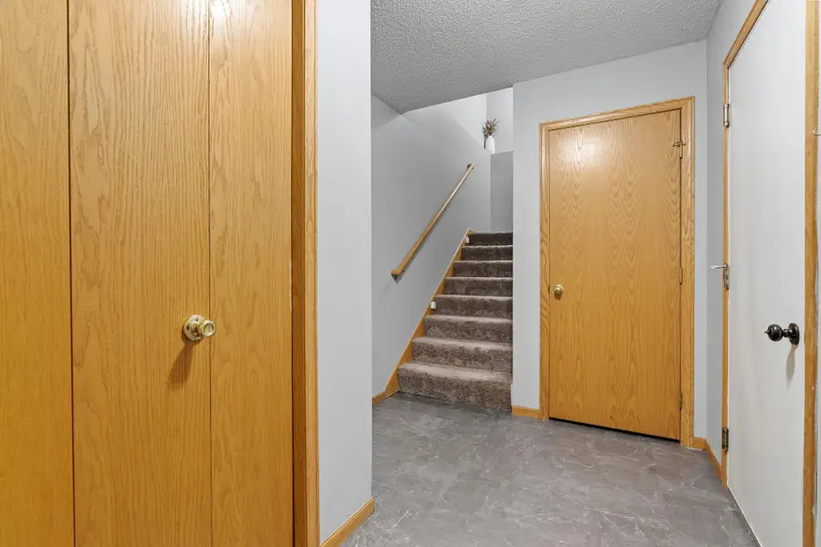 1416 Mcandrews Road E, Burnsville, MN 55337 - #3