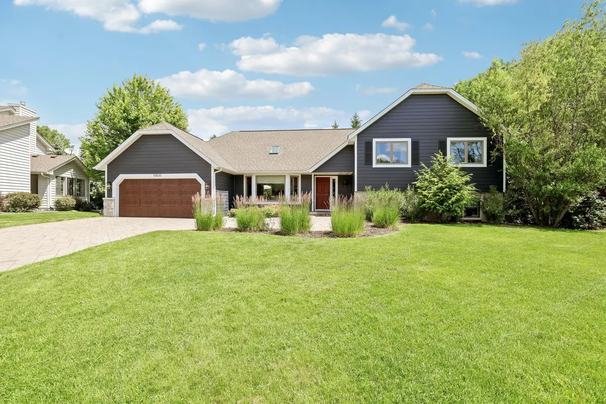 10820 46th Place N, Plymouth, MN 55442 - #1