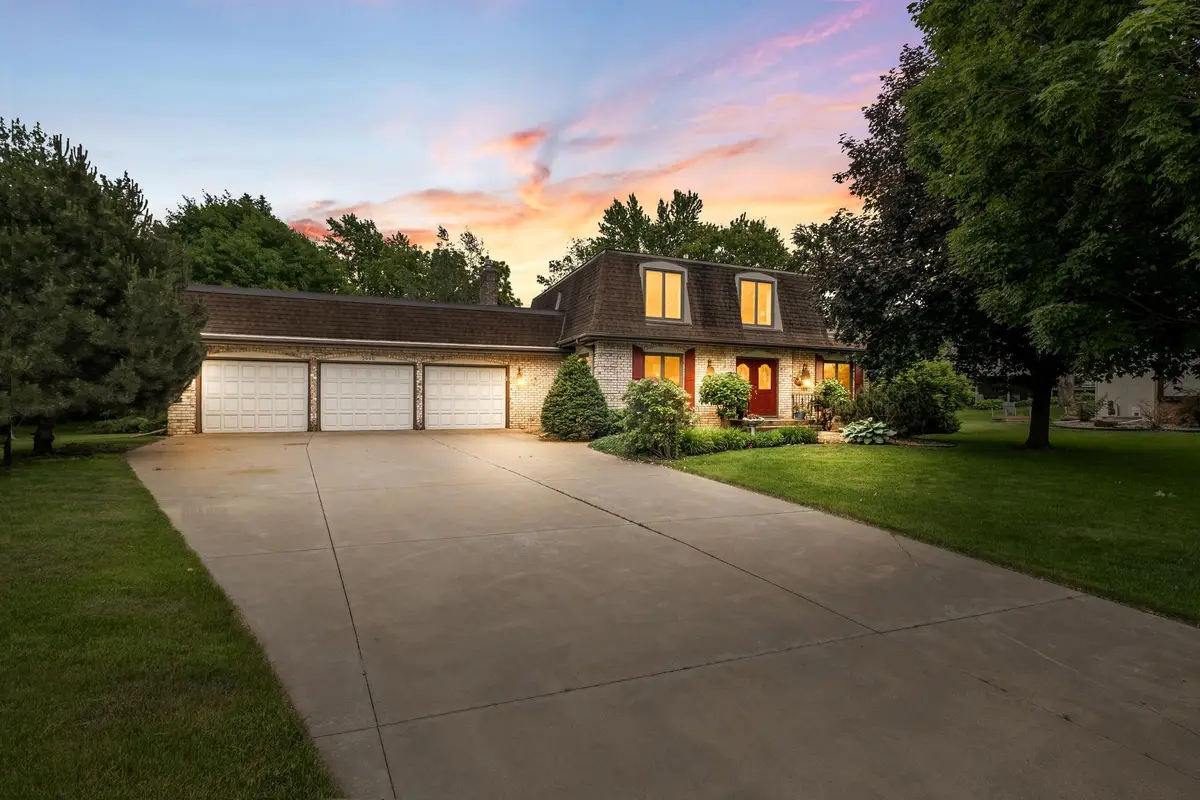 2999 Stinson Court, New Brighton, MN 55112 - #1