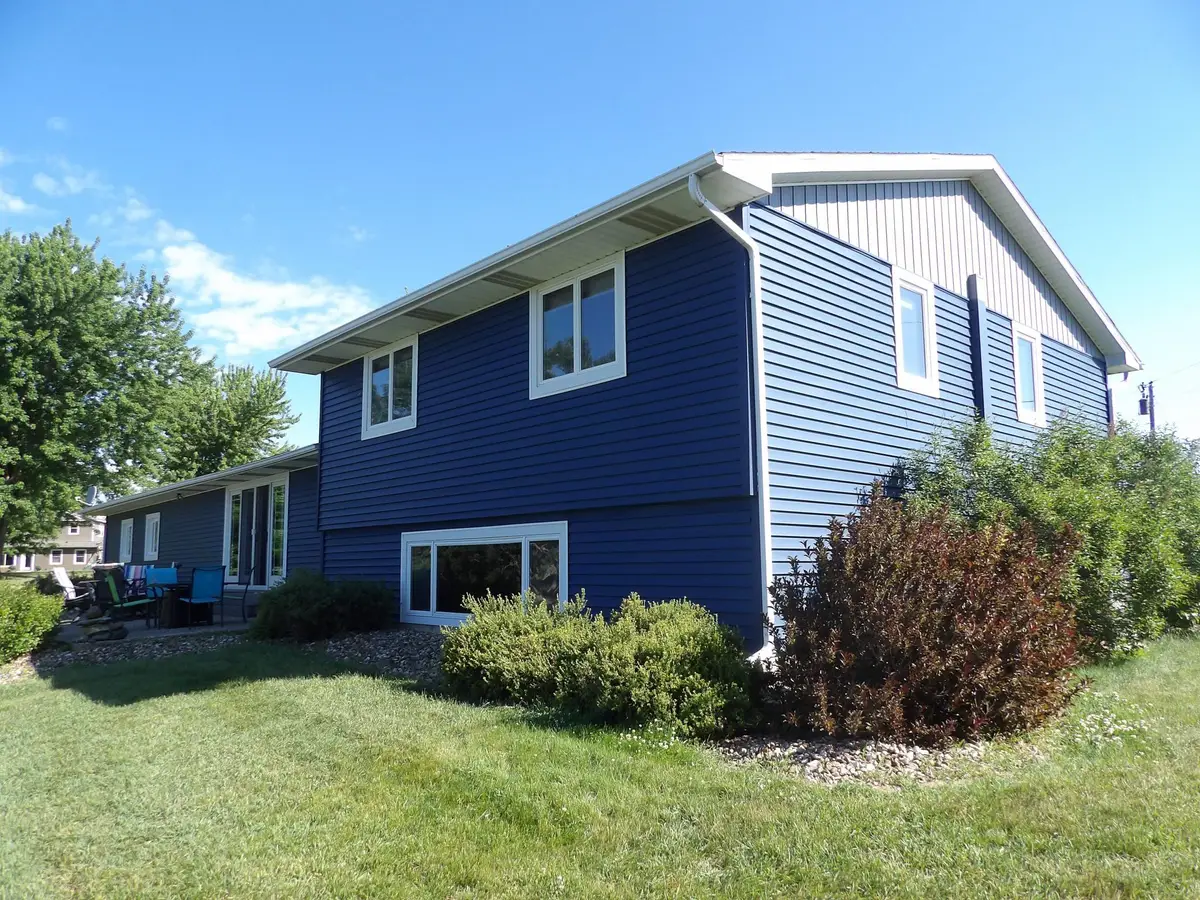 18831 Us Highway 69, Albert Lea, MN 56007 - #1