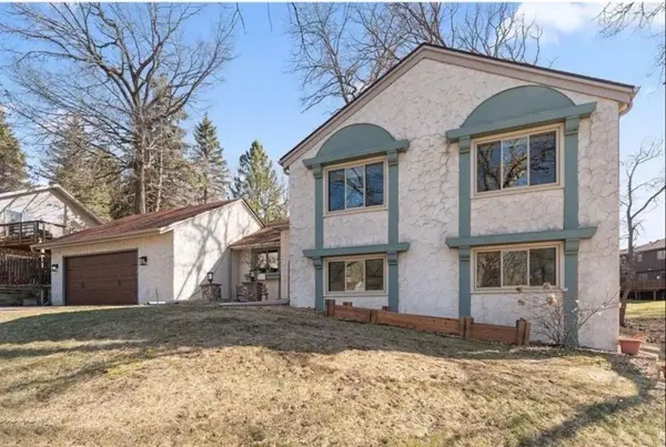 8119 Lower 129th Court, Apple Valley, MN 55124