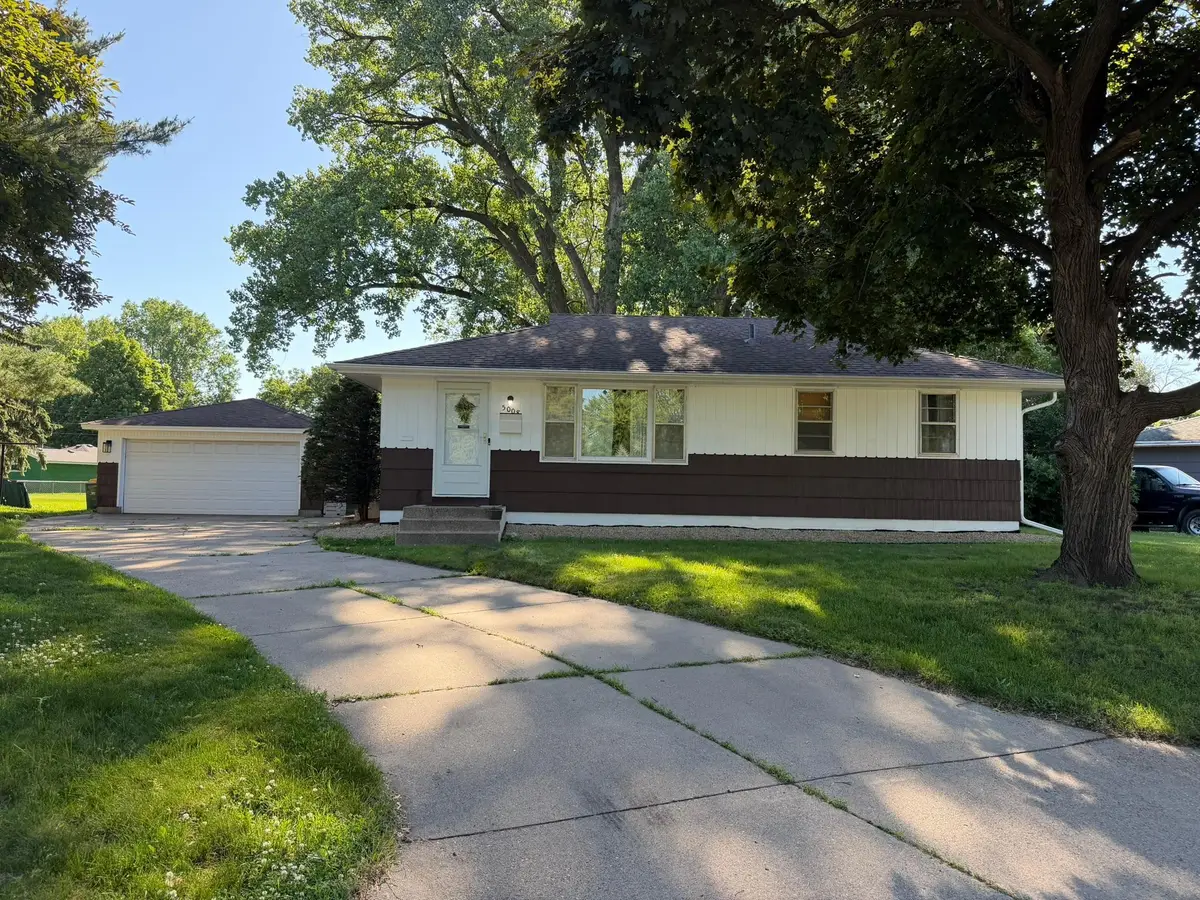 5008 66th Avenue N, Brooklyn Center, MN 55429 - #1