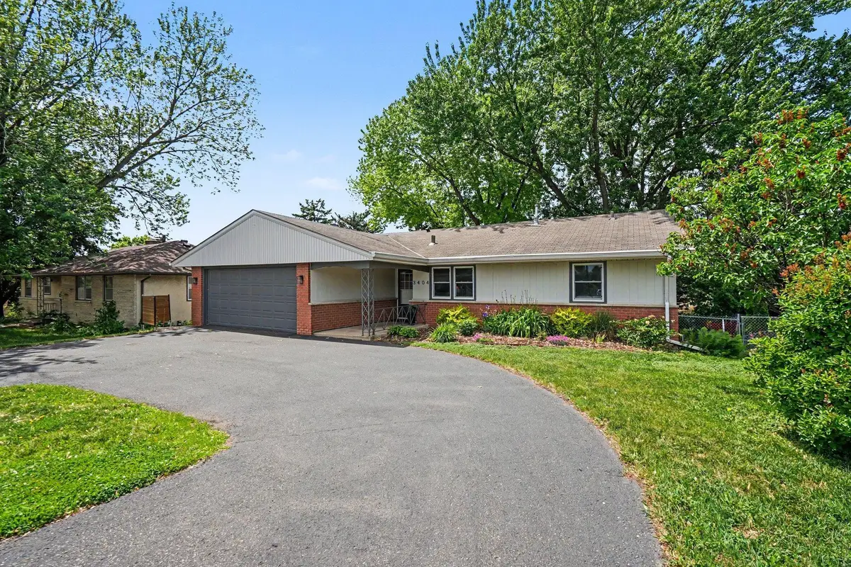 3404 Silver Lake Road Ne, Saint Anthony, MN 55418 - #1