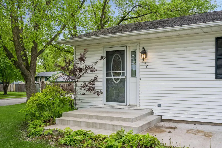 734 Merrill Street Sw, Hutchinson, MN 55350 - #2