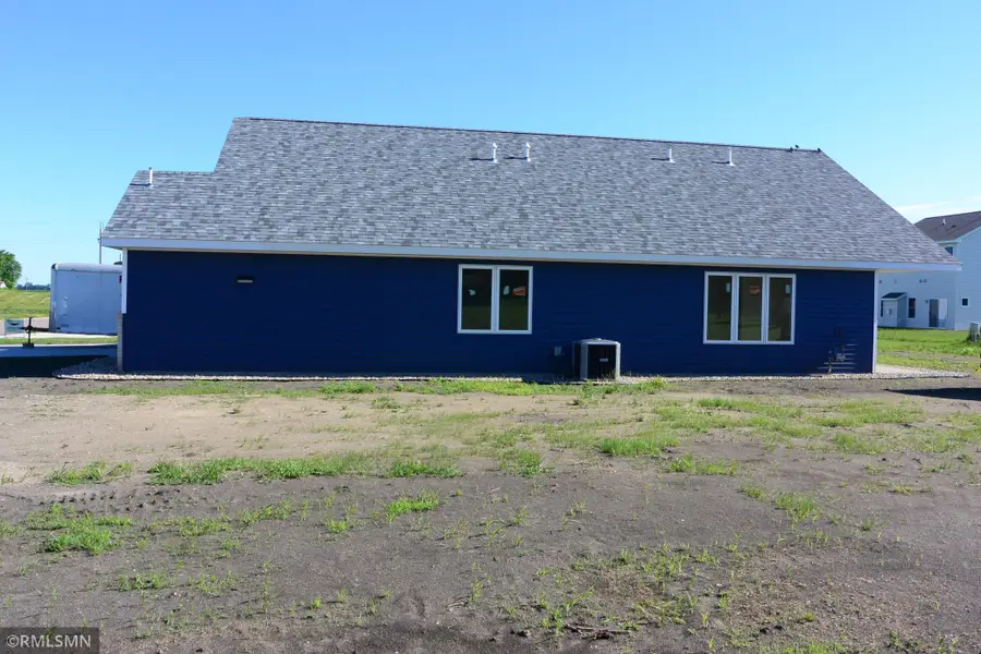 1506 Elsie Drive N, Glencoe, MN 55336 - #2