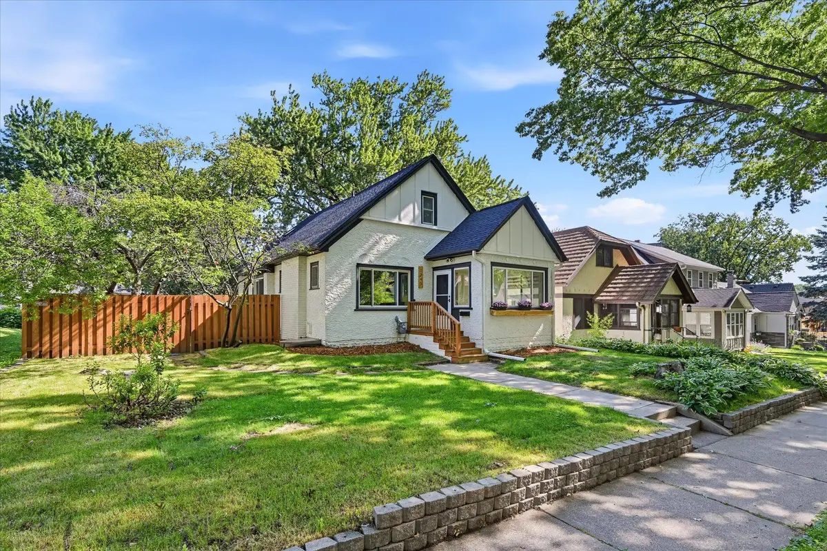 1245 Jefferson Avenue, Saint Paul, MN 55105 - #1
