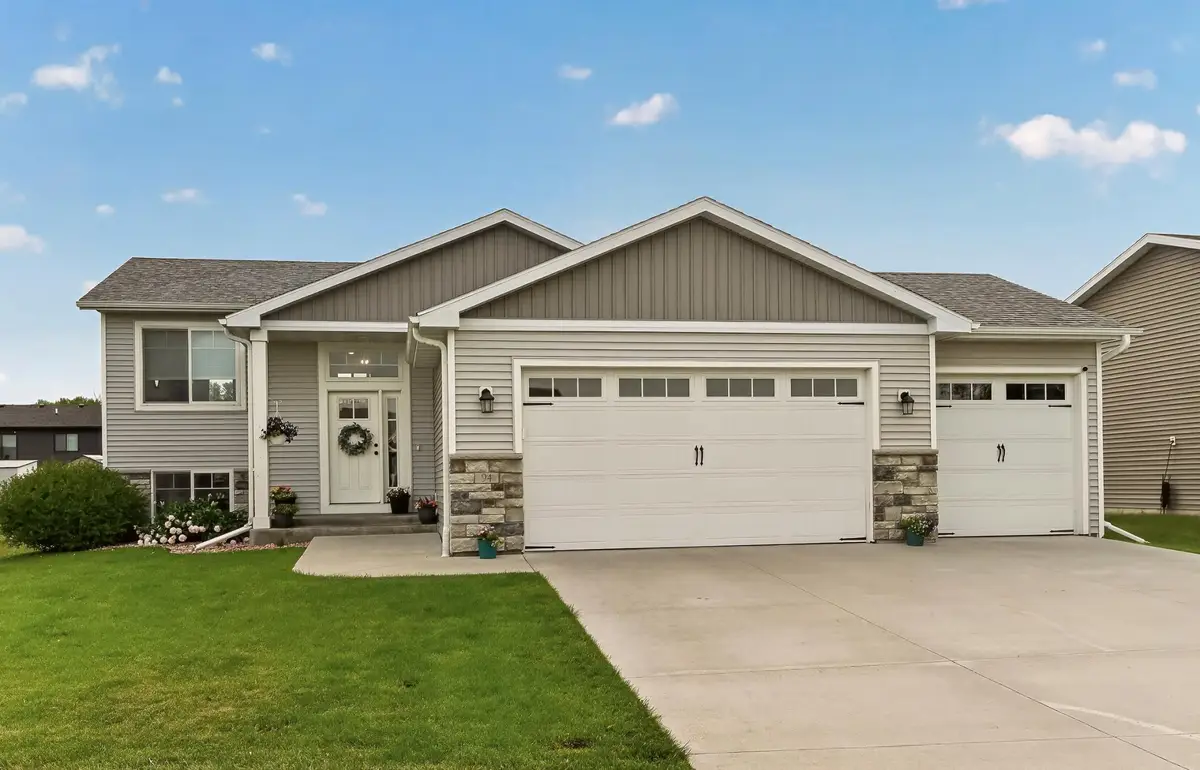 94 5th Avenue Se, Kasson, MN 55944 - #1