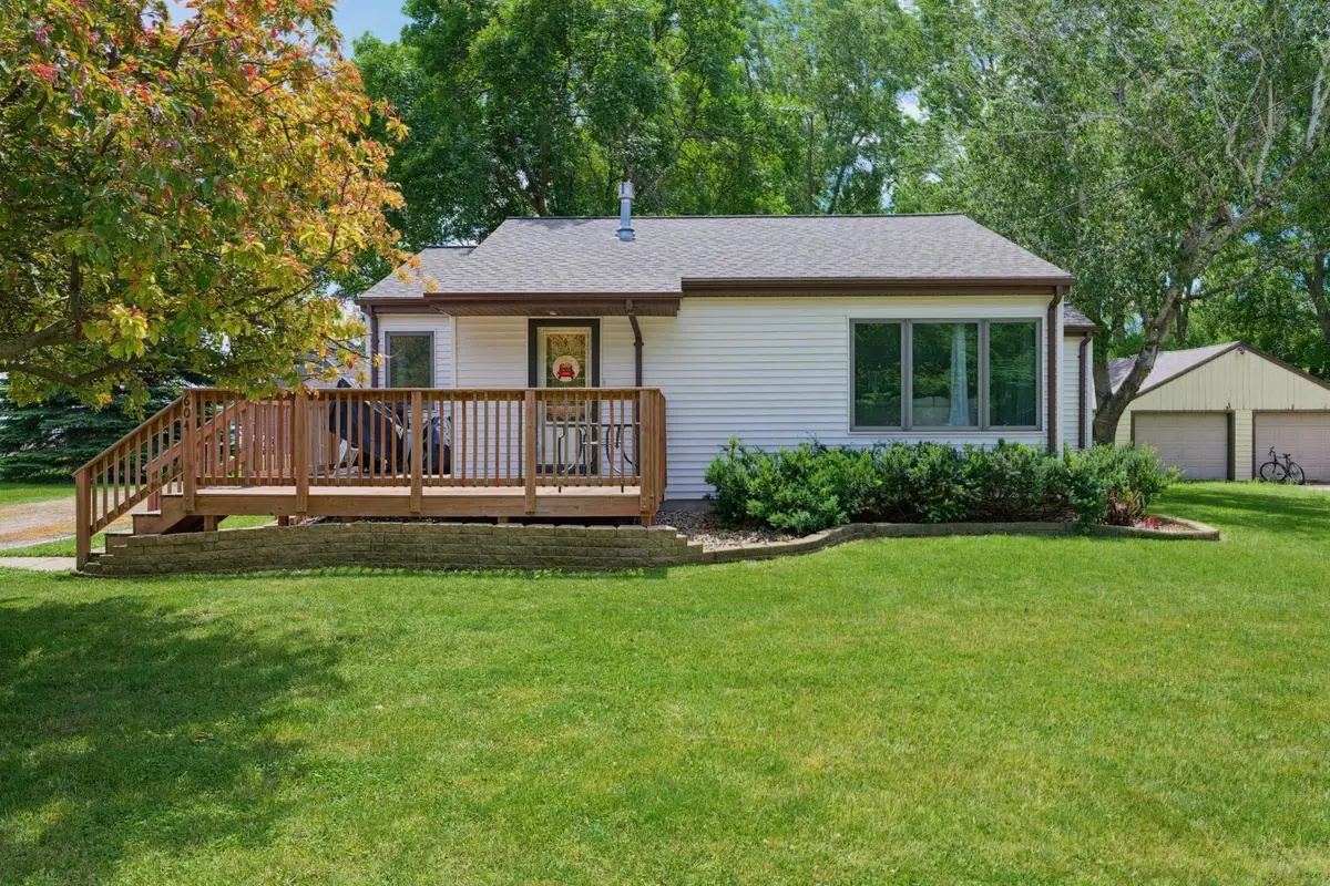 604 Kandiyohi Avenue, Prinsburg, MN 56281 - #1