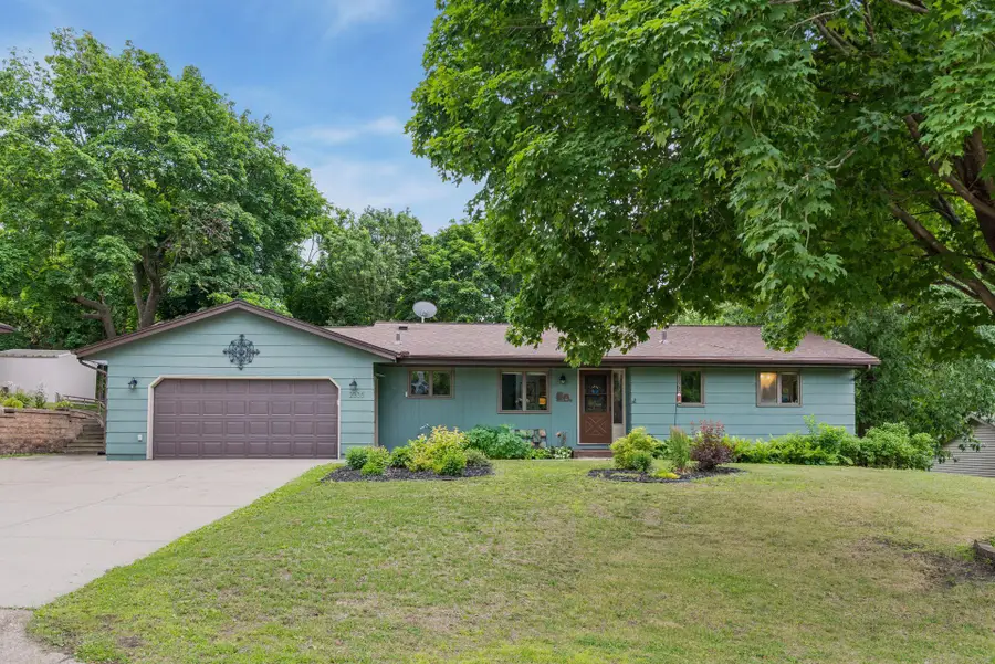 2205 Oakwood Drive, Burnsville, MN 55306 - #2