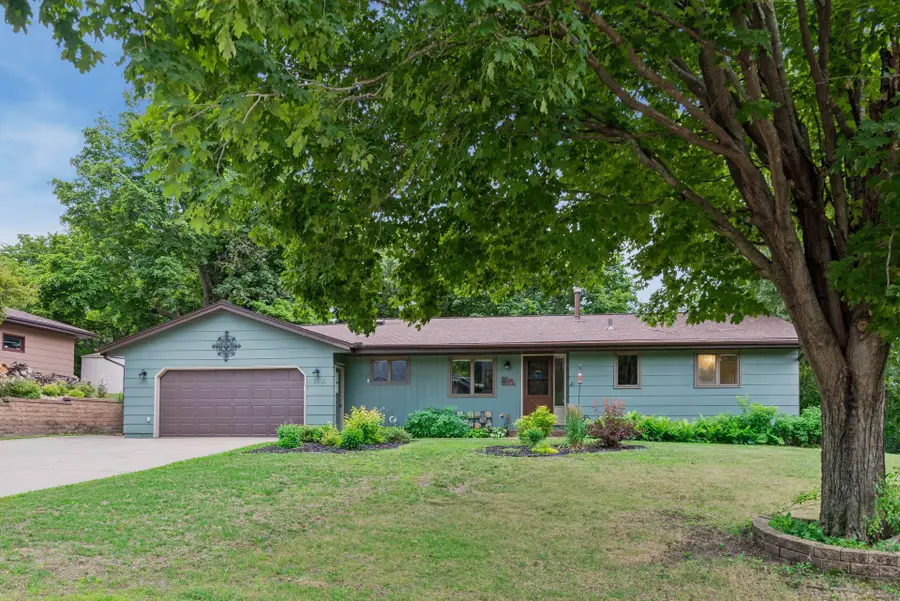 2205 Oakwood Drive, Burnsville, MN 55306 - #3