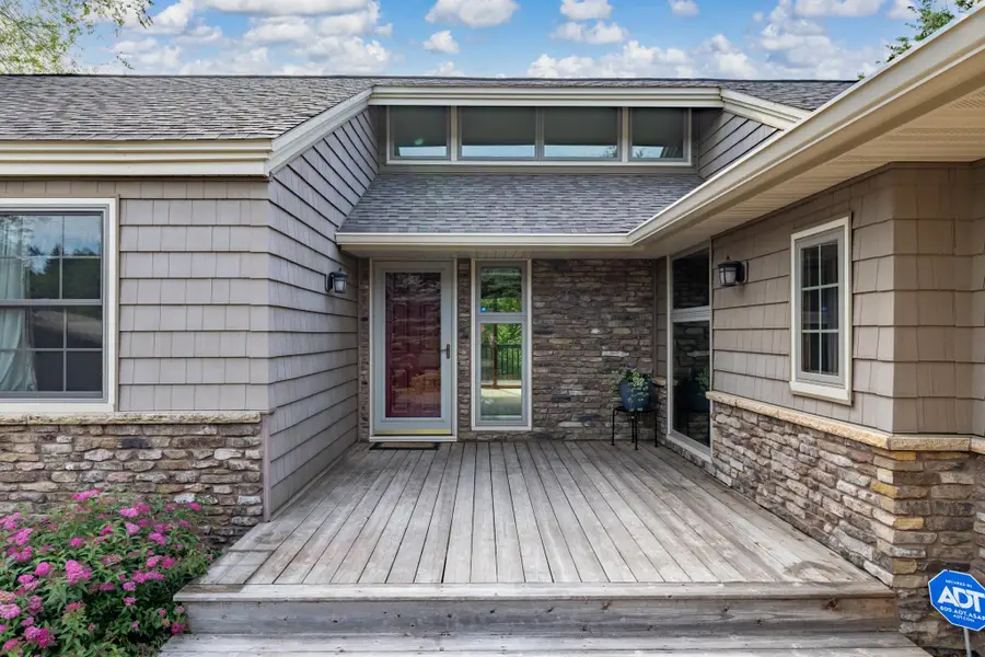 416 N Glover Road, Hudson, WI 54016 - #2