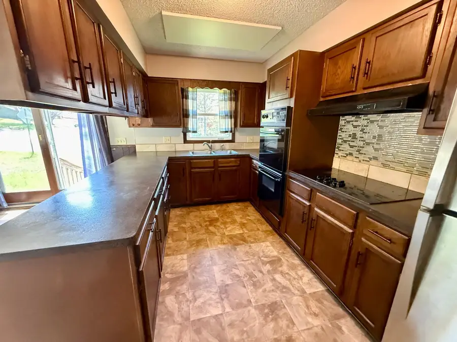 911 2nd Avenue S, Buffalo, MN 55313 - #3