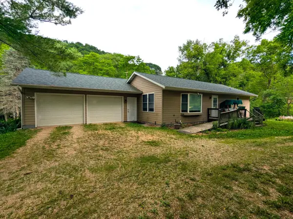 24082 Homer Valley Road, Winona, MN 55987