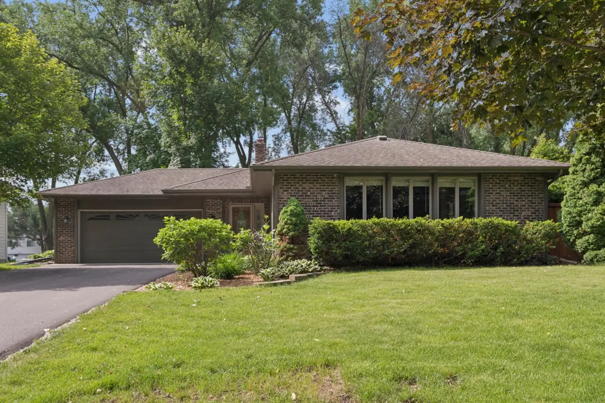 10505 33rd Avenue N, Plymouth, MN 55441 - #1