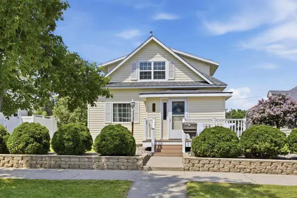 233 6th Street Ne, Valley City, ND 58072