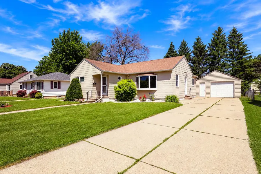 2007 2nd Avenue Se, Austin, MN 55912 - #2