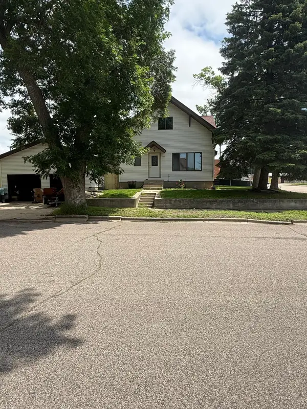 109 3rd Avenue N, Brownton, MN 55312