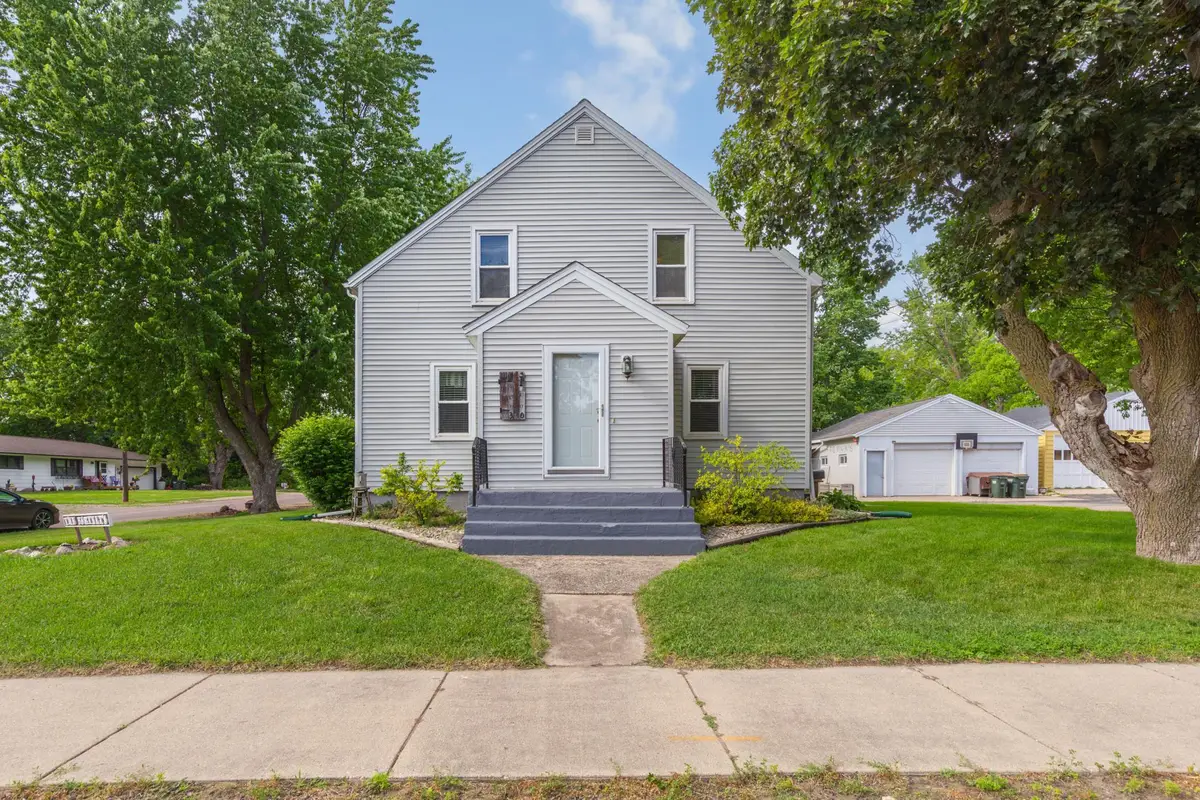 330 Lake Street W, Waterville, MN 56096 - #1