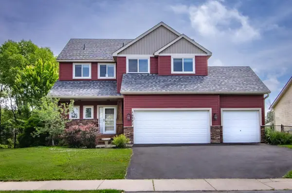 15771 Fairoaks Avenue N, Hugo, MN 55038