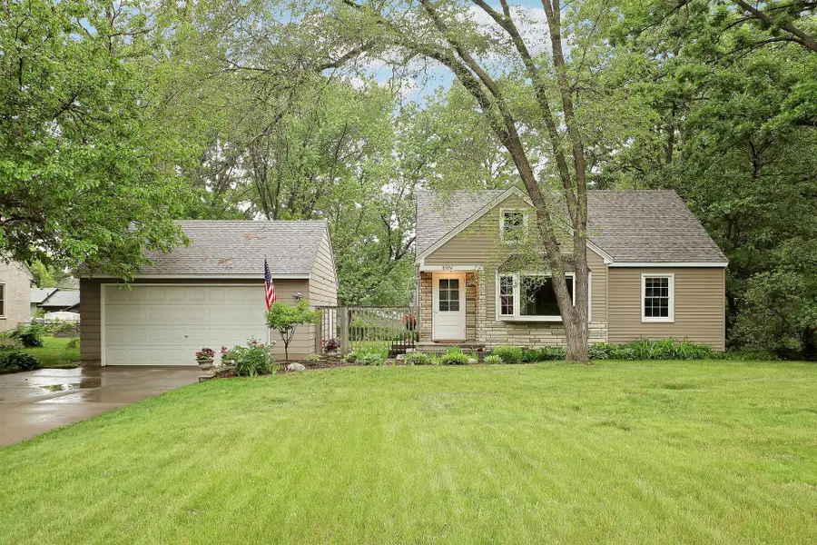 8924 Tyler Street Ne, Blaine, MN 55434 - #2