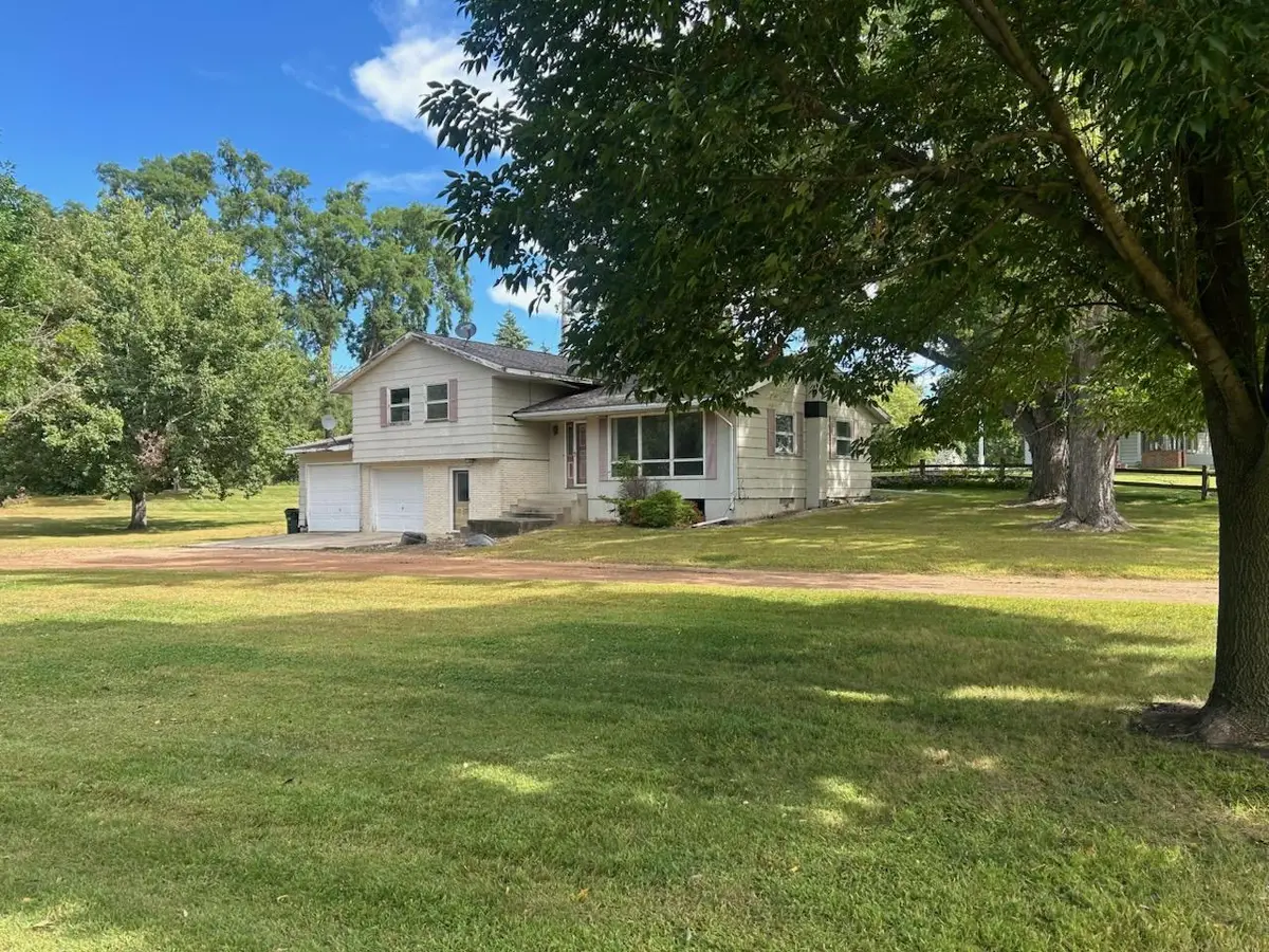 108 Division Street W, Brownton, MN 55312 - #1