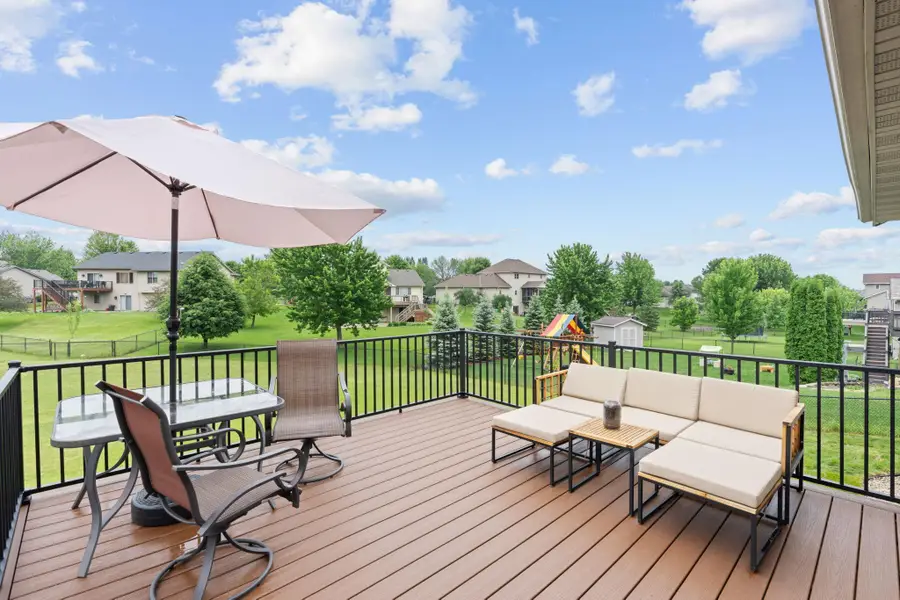 3166 Kahlen Avenue Ne, Saint Michael, MN 55376 - #3