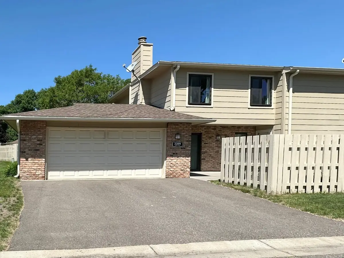 2209 Mayfair Road, Golden Valley, MN 55427 - #1
