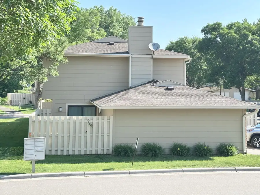 2209 Mayfair Road, Golden Valley, MN 55427 - #3