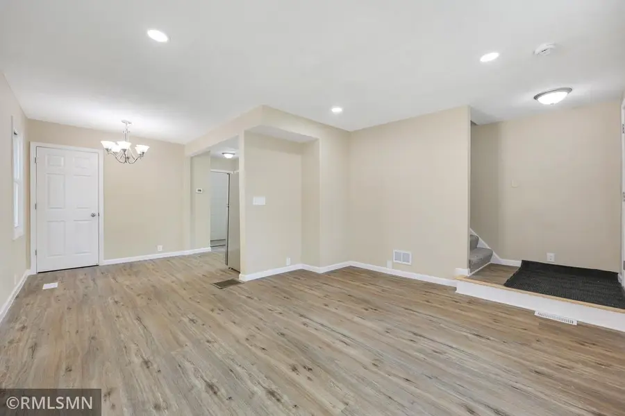 853 Conway Street, Saint Paul, MN 55106 - #3