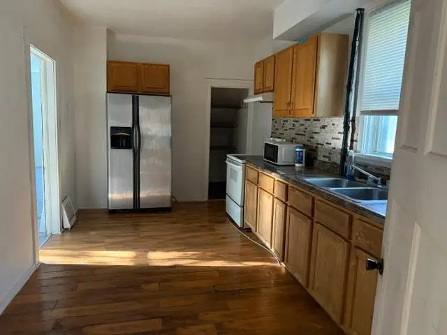 760 Minnehaha Avenue E, Saint Paul, MN 55106 - #3