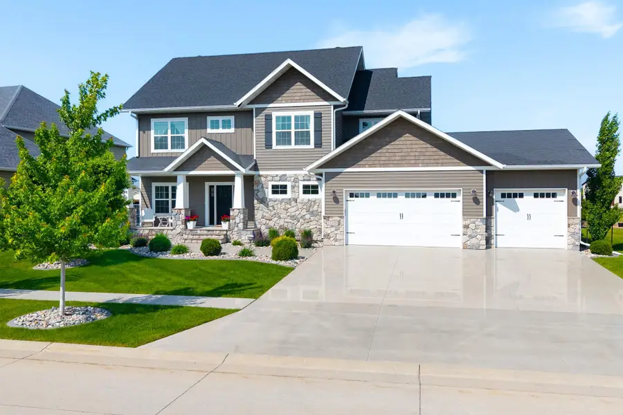 2508 Mcleod Drive E, West Fargo, ND 58078 - #2