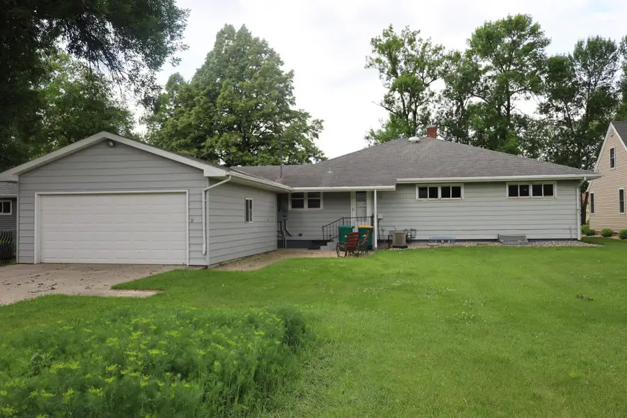 626 Oak Street, Breckenridge, MN 56520 - #3